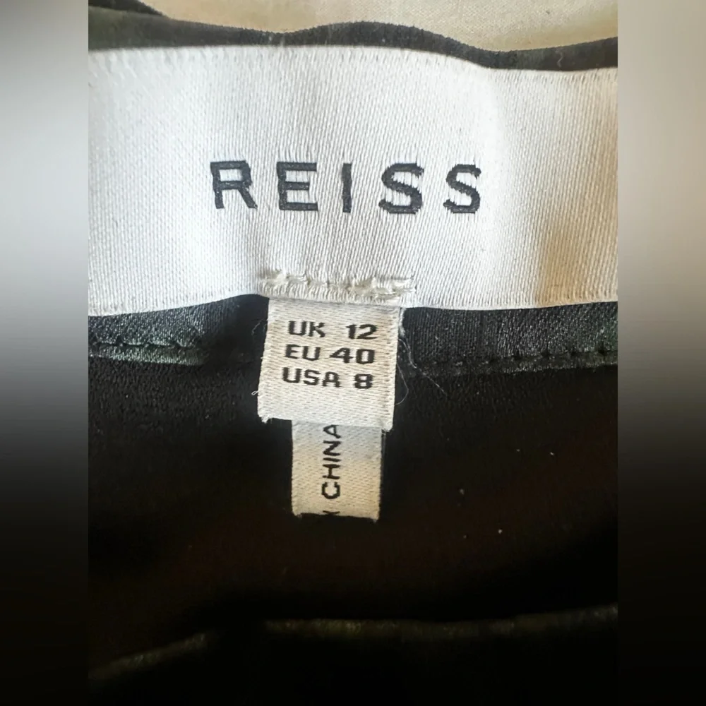 Reiss Snake Print Mini Skirt in green and black - Picture 7 of 15